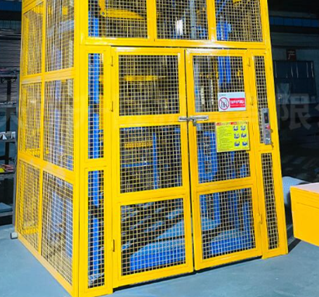 盘锦货梯可以安装在室外吗